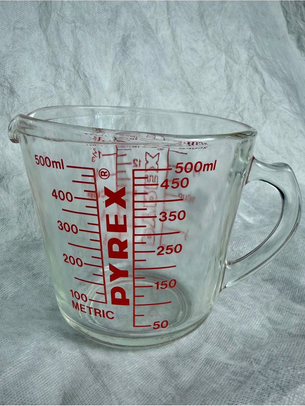 PYREX 516 2 Cup Red Letter Measuring Cup USA